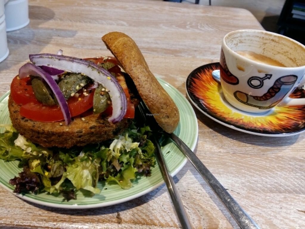 Bagels & Beans Spui The Hague Restaurant HappyCow