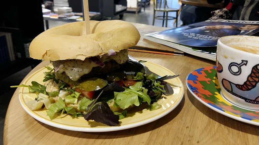 Bagels & Beans Spui The Hague Restaurant HappyCow