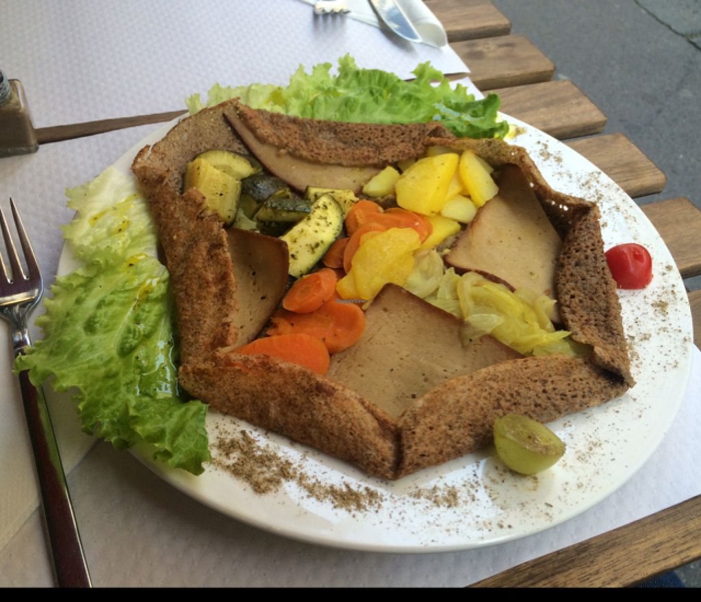 closed crepe de la joie paris restaurant happycow