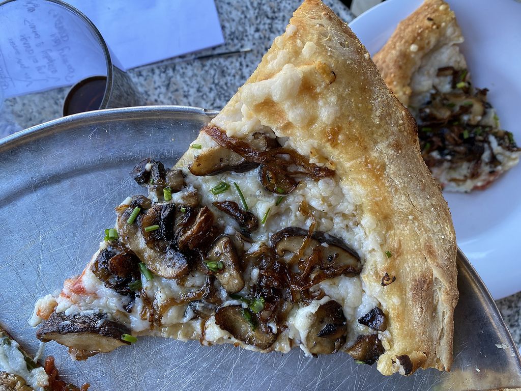 Mellow Mushroom Arlington Texas Restaurant HappyCow