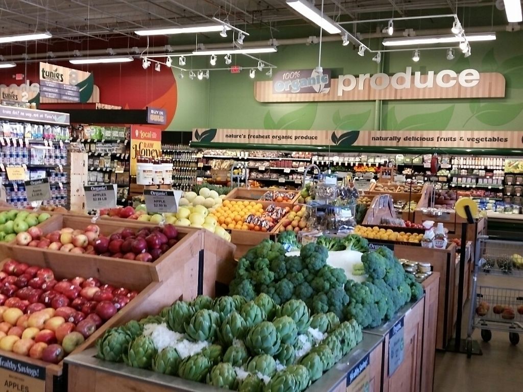 CLOSED Tunie's Natural Grocery and Vitamin Market Fort Lauderdale Florida Health Store HappyCow
