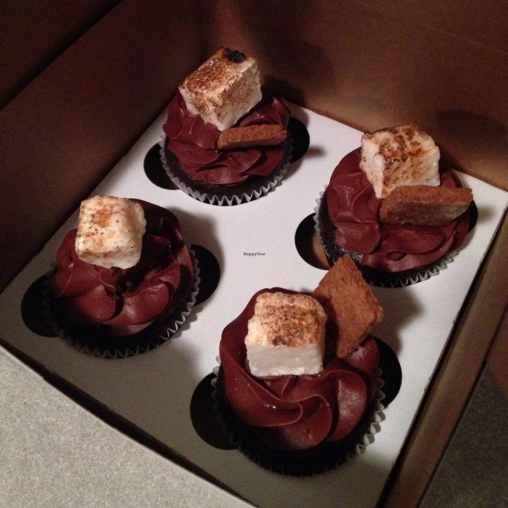 CLOSED The Cupcake Bar Durham North Carolina Bakery HappyCow