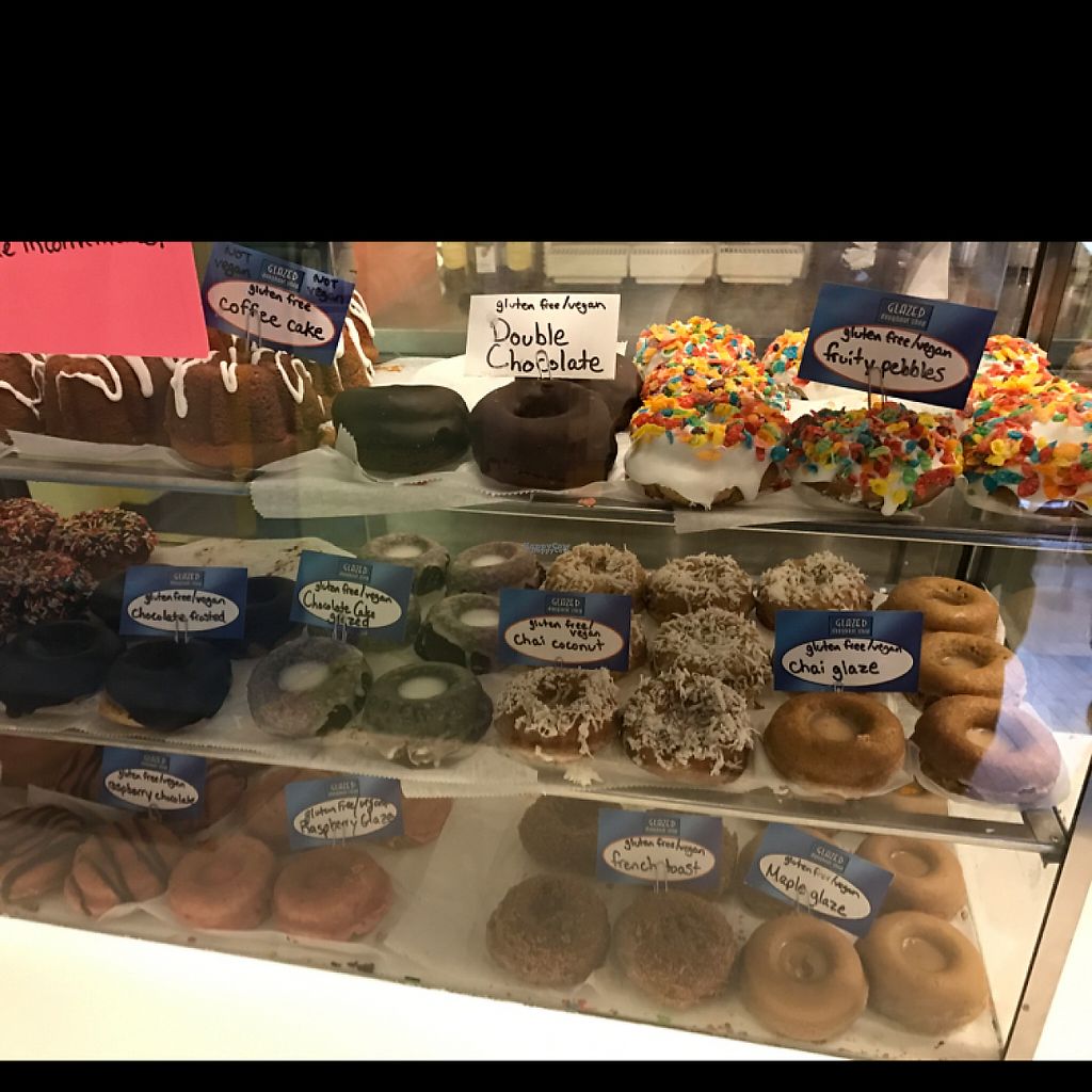 CLOSED Glazed Donut Shop Northampton Massachusetts Bakery HappyCow