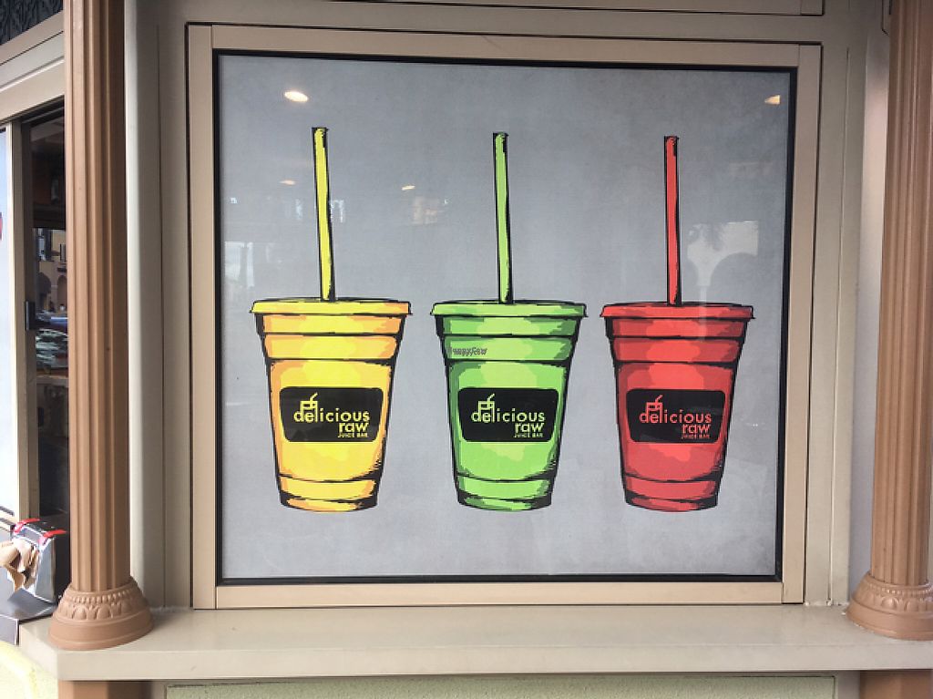 CLOSED Delicious Raw Kitchen and Juice Bar maybe close Estero