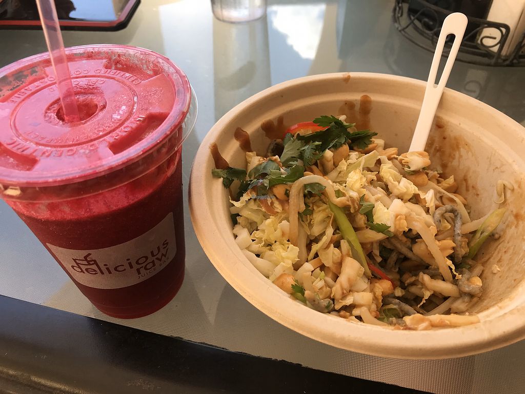 CLOSED Delicious Raw Kitchen and Juice Bar maybe close Estero