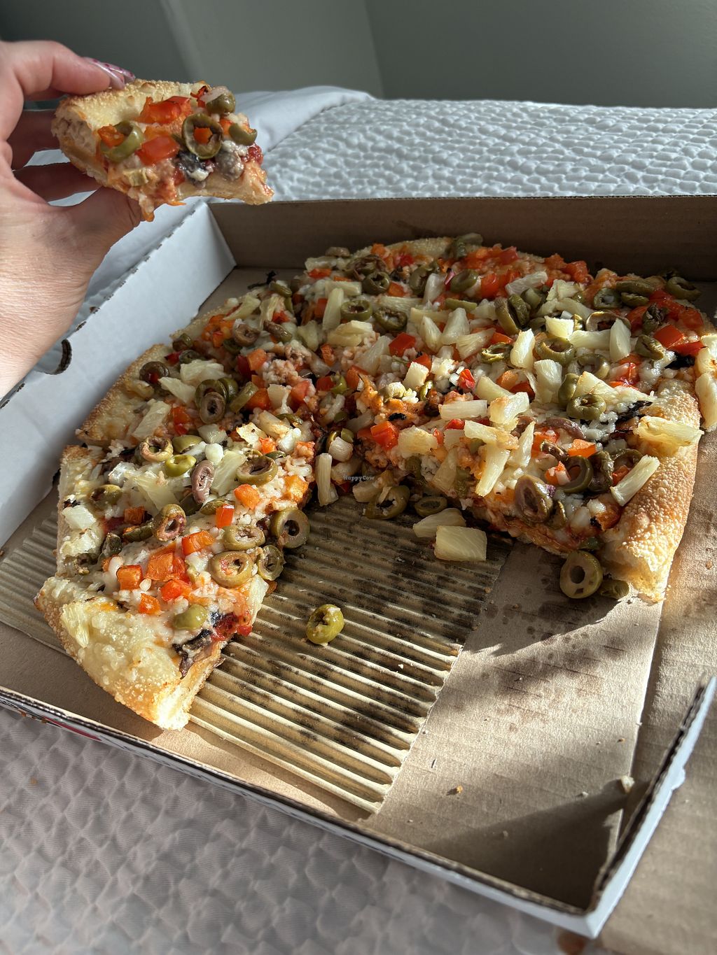 Red Tomato Pies - Golden British Columbia Restaurant - HappyCow