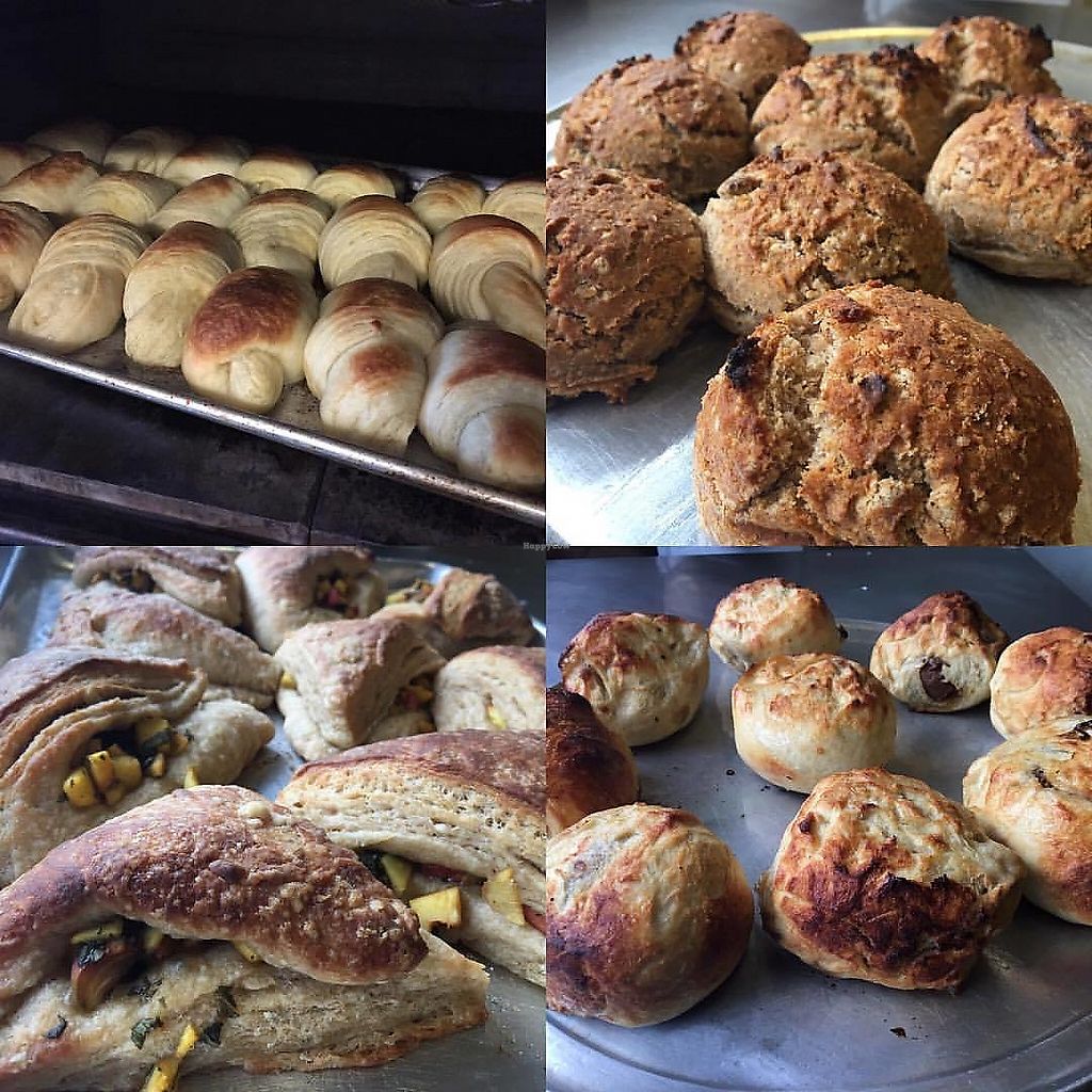 Eureka Comp Vegan Food St Paul Minnesota Restaurant Hycow New Start Up Vegan Bakery Restaurant In The Midway Neighborhood Saint Paul Mn