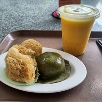 Eating Strange Stuff at Po Lin Monastery 寶蓮禪寺齋堂 in Outlying Islands