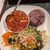 "Lunch of the day" at Green Earth in Osaka