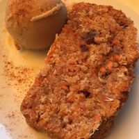 Vegan carrot cake at Alishan Cafe in Saitama