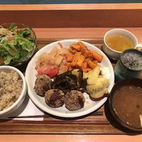 Vegan main of the day: beans and potato croquettes at Crayon House in Tokyo