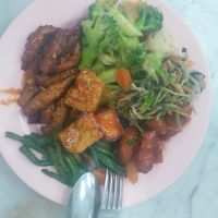 Delicious vegan buffet at Ee Beng Vegetarian Food 毅明素食 in Penang