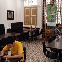 Shop at Luk Yea Yan Vegetarian Restaurant 鹿野苑素食馆 in Penang