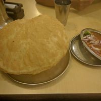 Chenna Batura - RM2.50
Thin soft whole wheat Bread served with Chickpea Stew.
- The bread is pretty oily, chickpea stew is very delicious and packs a punch at Woodlands Vegetarian Restaurant - Georgetown in Penang
