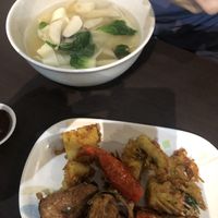 Ytf soup- note they separate the fried and wet ingredients at Divine Realm 天运素食园 in Northeast Singapore