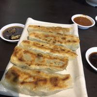 Guo tie fried dumplings at Divine Realm 天运素食园 in Northeast Singapore