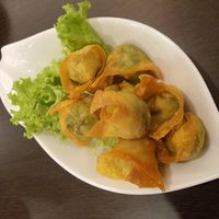 Fried wanton at Greenland Vegetarian Restaurant 菩提林 in Northeast Singapore