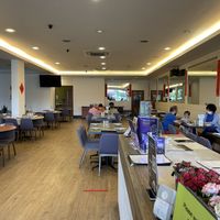 Shop ambience  at Greenland Vegetarian Restaurant 菩提林 in Northeast Singapore