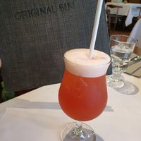 Singapore Sling 🍹 at Original Sin in Central Singapore