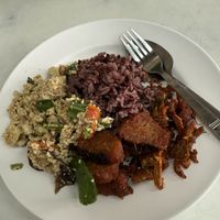 Another plate of goodness  at Aroi Vegetarian food - Arawy in Bangkok