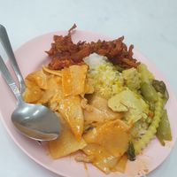 Random assortment - 6/10 at Aroi Vegetarian food - Arawy in Bangkok