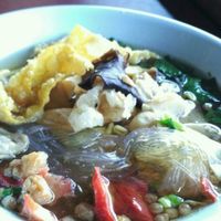 Noodle soup. You can chose various type of noodles. I have it with glass noodles here. (made from mung beans) at Chamlong's / The Vegetarian Society Chatuchak in Bangkok