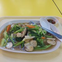 Stir fried noodles (a bit too salty for me) at Rabiengboon - MBK in Bangkok