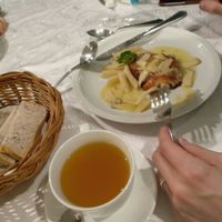 stirfried chicken breast topped with mushroom and lime sauce at The Vegetarian Cottage in Bangkok