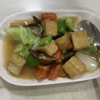 Stir fry vegetables and tofu at Ruyi Vegetarian in Bangkok