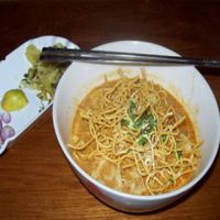 Toi's Khao Soi at Aum in Chiang Mai