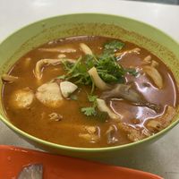 Lard na + Tom yum soup at Num Heng Vegetarian in Hat Yai
