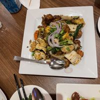 Lemongrass and ginger chicken   at Utopia Vegan in Dickson