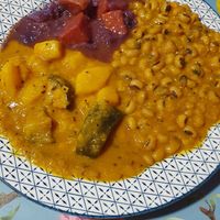 mixed vegetables and beans served with naan at Bio Bistro Spicy Spices in Salzburg