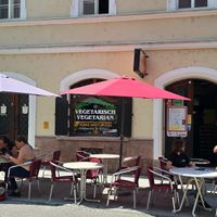 outdoor seating at Bio Bistro Spicy Spices in Salzburg