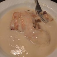 apfelstrudel in vanilla sauce at Rupp's Vegetarisches Pub   in Vienna