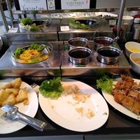 Buffet at Vegetasia in Vienna