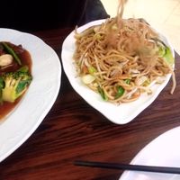 Vegan "chicken" plus noodles at Xu's Cooking in Vienna