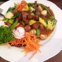 Vegan "chicken" at Xu's Cooking in Vienna