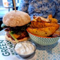 Greenway burger with wedges at Greenway in Ghent