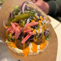 Paul's Favourite Falafel Pita € 12.9 (April 2026) at Greenway in Ghent