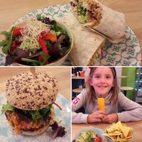 Blackbeanburger, wrap at Greenway in Ghent