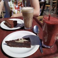 Detox smoothie and banana milkshake made with oat milk at Infinity Foods Kitchen in Brighton