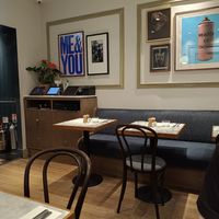 Decor at Mildreds - Soho in London