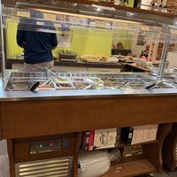 Salad bar clearly labeled vegan   at La Faim des Haricots - Puits Vert in Toulouse