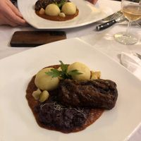 Wintermenü, 4. Gang „Gänsekeule“  at Hiller in Hannover