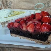 Chocolate and strawberry cake at Ignaz in Munich