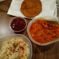 Menu option 2? 2 mains with rice and Indian bread, chutney and lemonade at Govinda I in Budapest