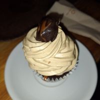 Biscoff and date cupcake at Cornucopia in Dublin