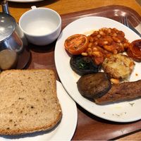 Full irish breakfast with tea included at Cornucopia in Dublin