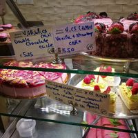 Cakes at Cornucopia in Dublin